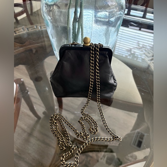 🖤HOBO INTERNATIONAL LIBBY BLACK LEATHER COIN/CROSSBODY MINI BAG!🖤 - Picture 1 of 7